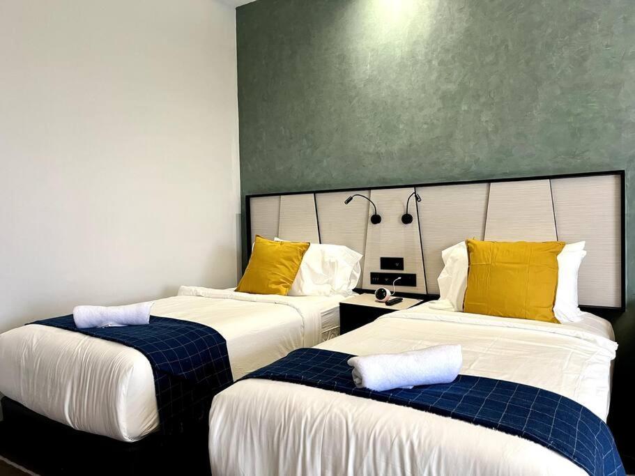 #23 Kl Towel View Twin Bed Suites @ Infinity Pool Kuala Lumpur Luaran gambar