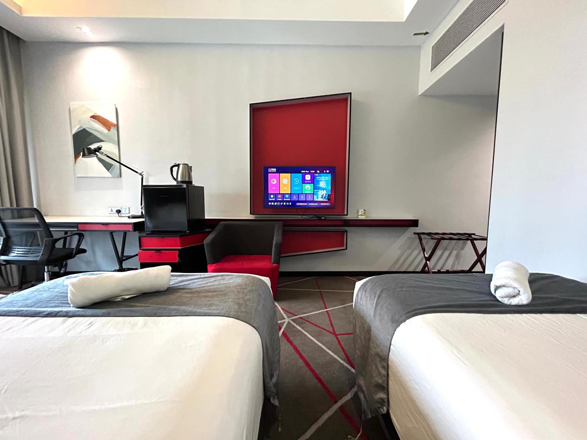 #23 Kl Towel View Twin Bed Suites @ Infinity Pool Kuala Lumpur Luaran gambar
